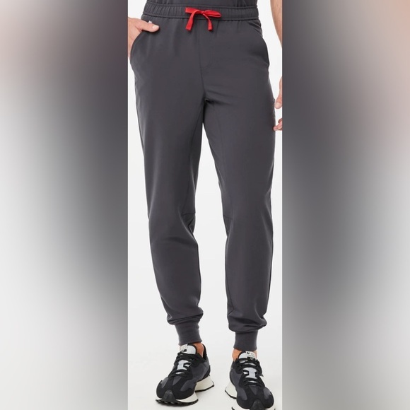 Figs Men’s Tansen Jogger Scrub Pants Charcoal Sz M - Picture 1 of 12
